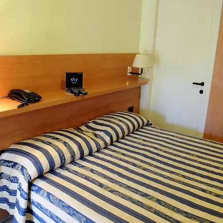 Hotel Marina 2*